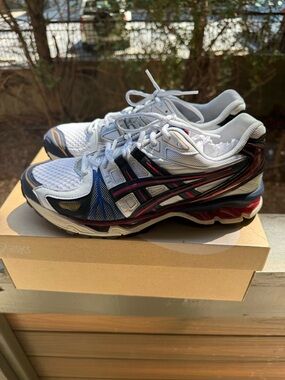 ASICS Men's Gel Keyano Size 10